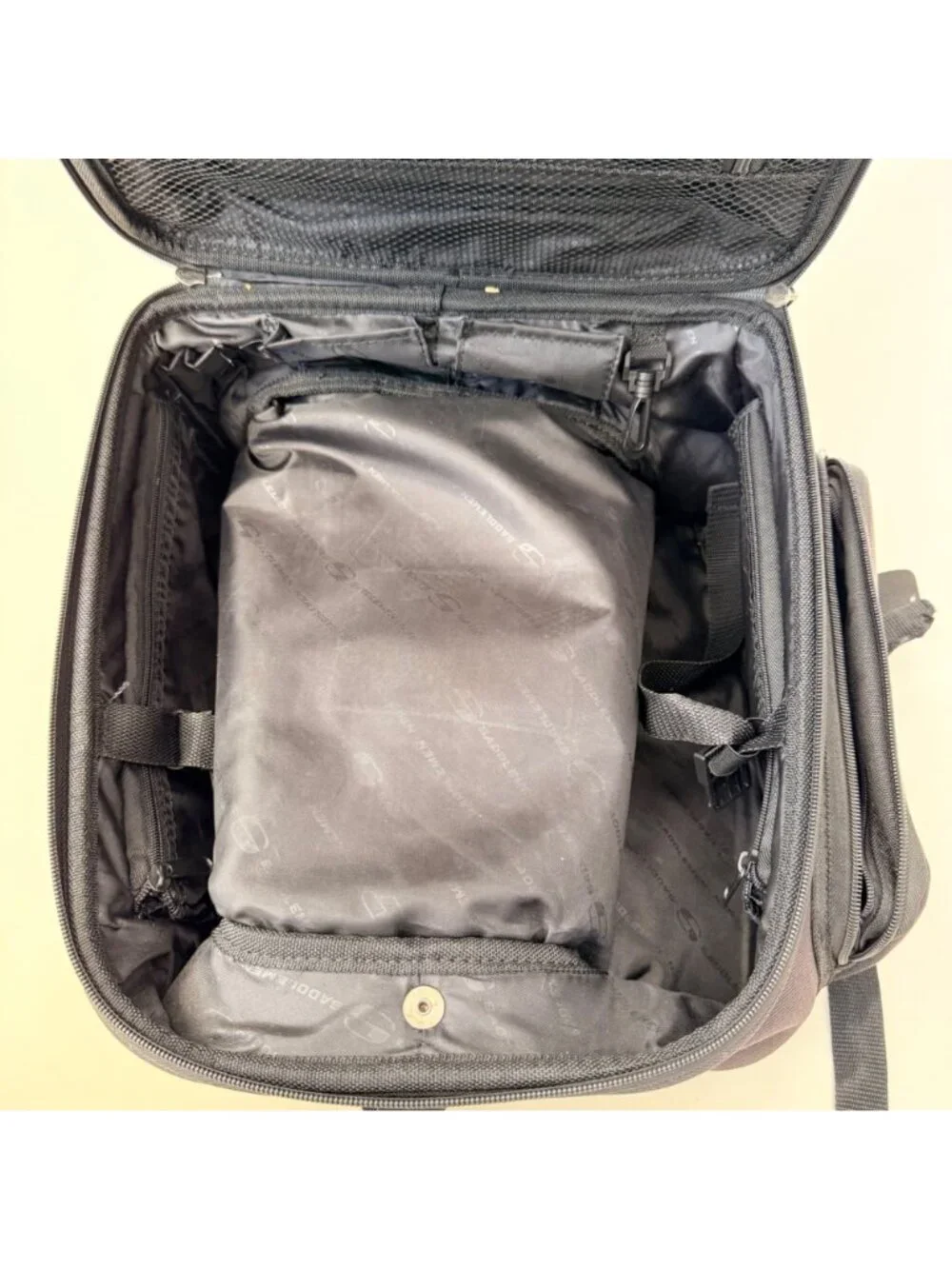 Saddlemen Tunnel Tail Bag Motorcycle Luggage Black Storage Travel Bag